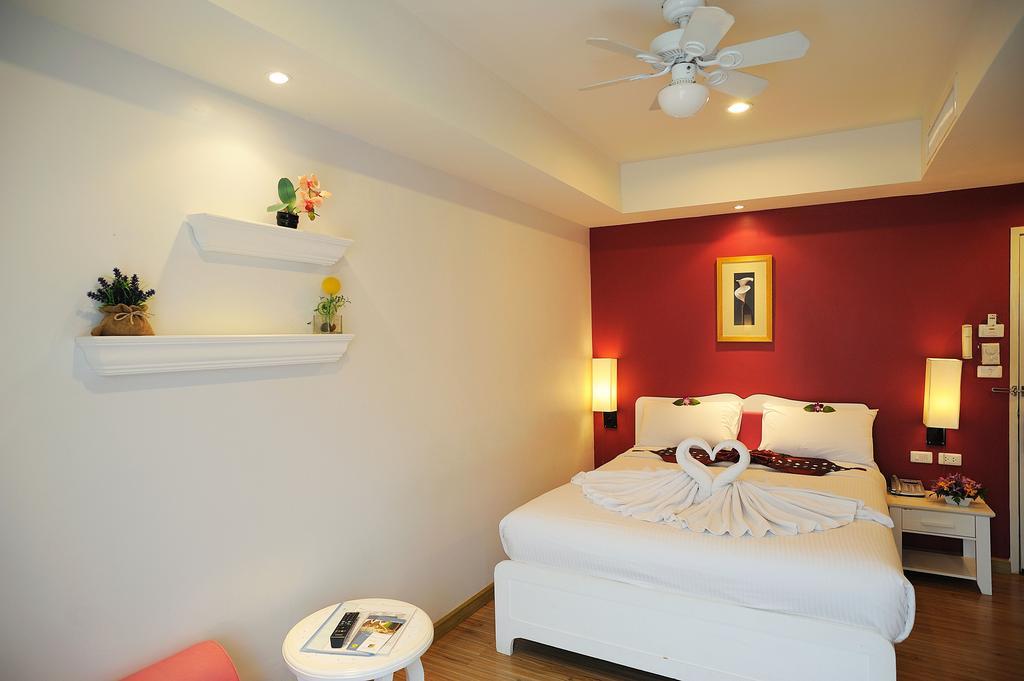 The Beach Boutique House Kata Beach  Exterior photo